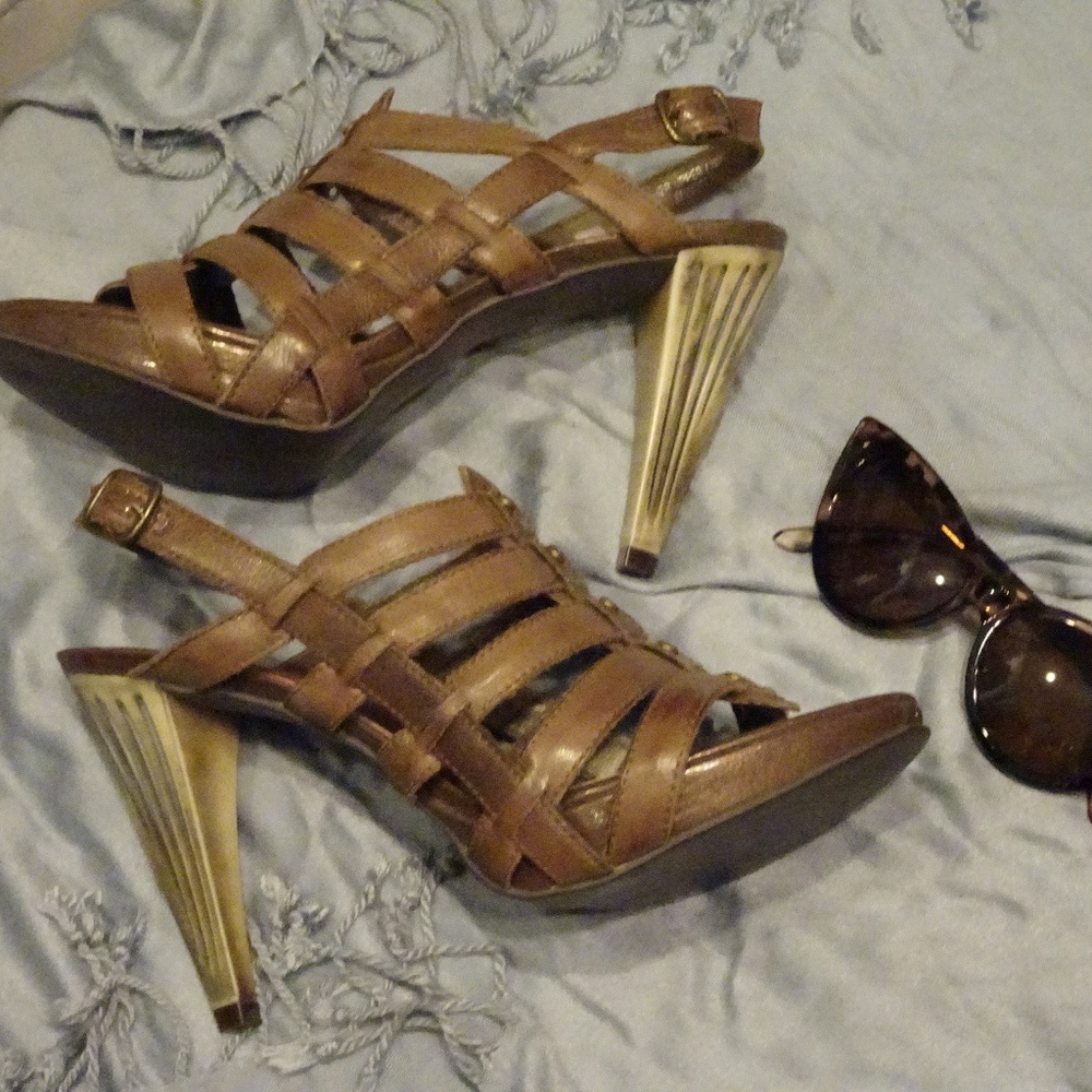 Unique Strappy Retro Heels